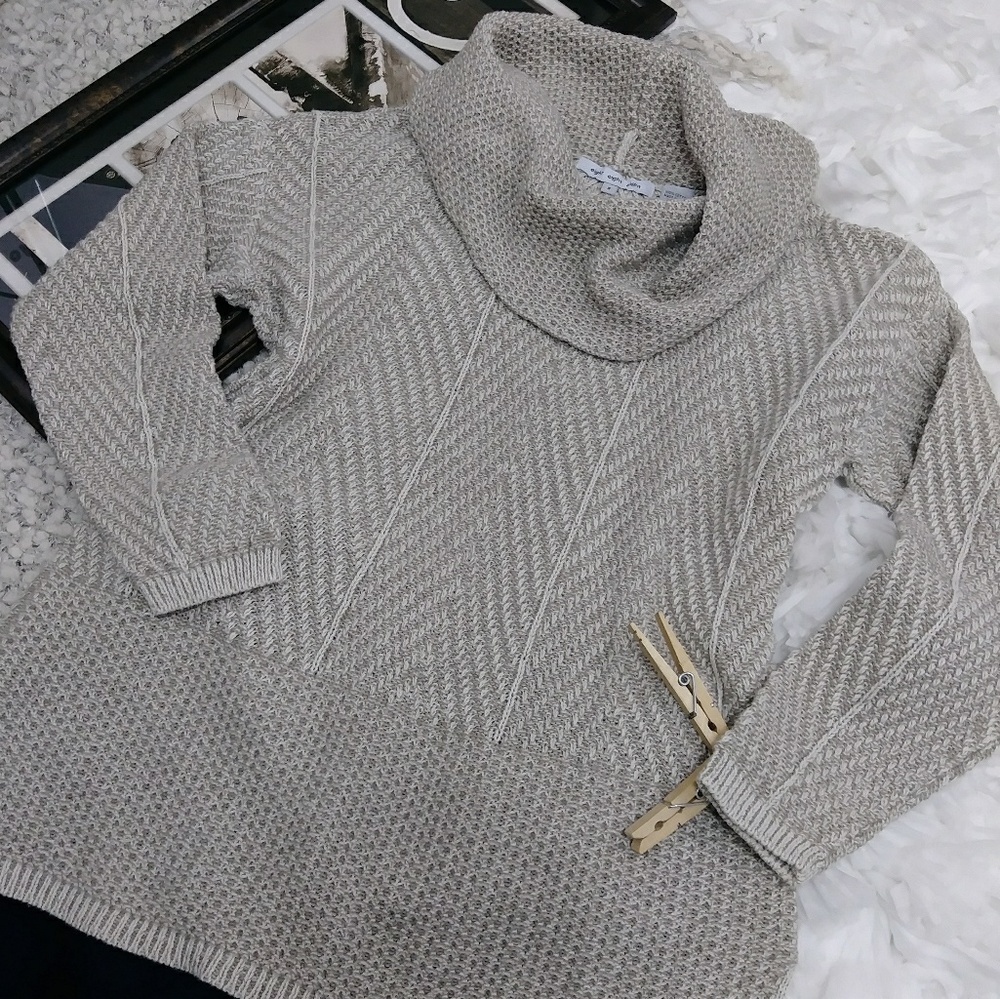 Eight Eight Eight Sweater